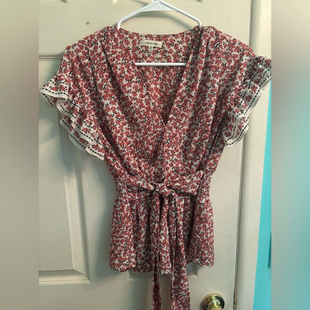 Floral Wrap Top - Red